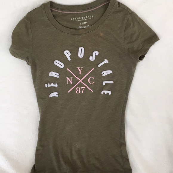 Aeropostale T-shirts - Picture 2 of 5